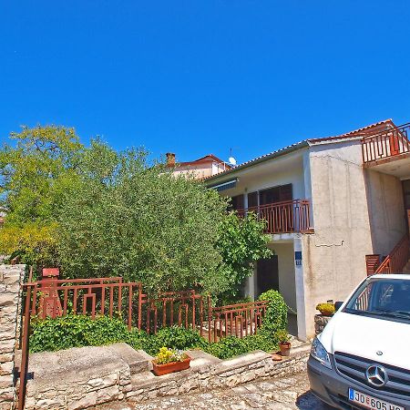 Apartments Emil 769 Фажана Экстерьер фото